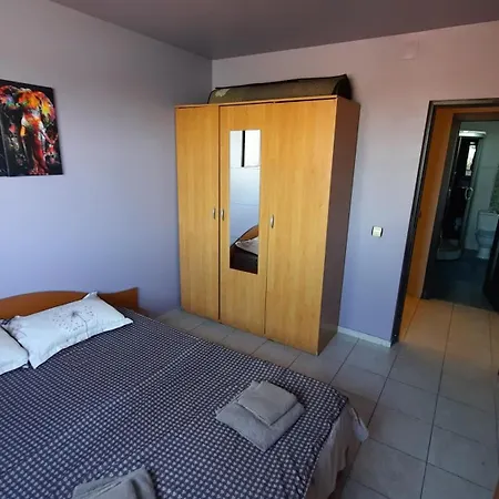 Apartamento Spacious, Modern In New - Sleeps 6 *