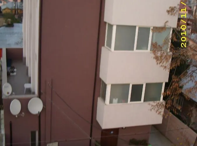 아파트 Spacious, Modern In New - Sleeps 6