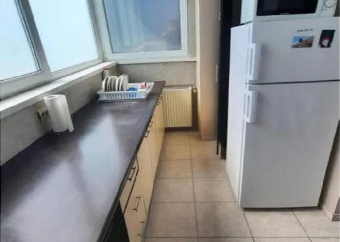 Apartament Spacious, Modern In New - Sleeps 6 *